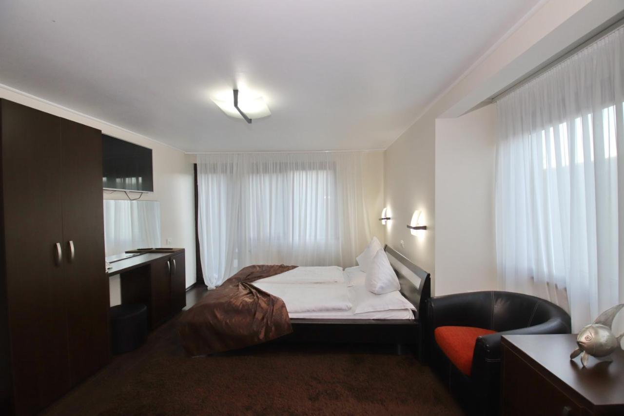 Complex Cochet Hotel Buşteni Eksteriør billede