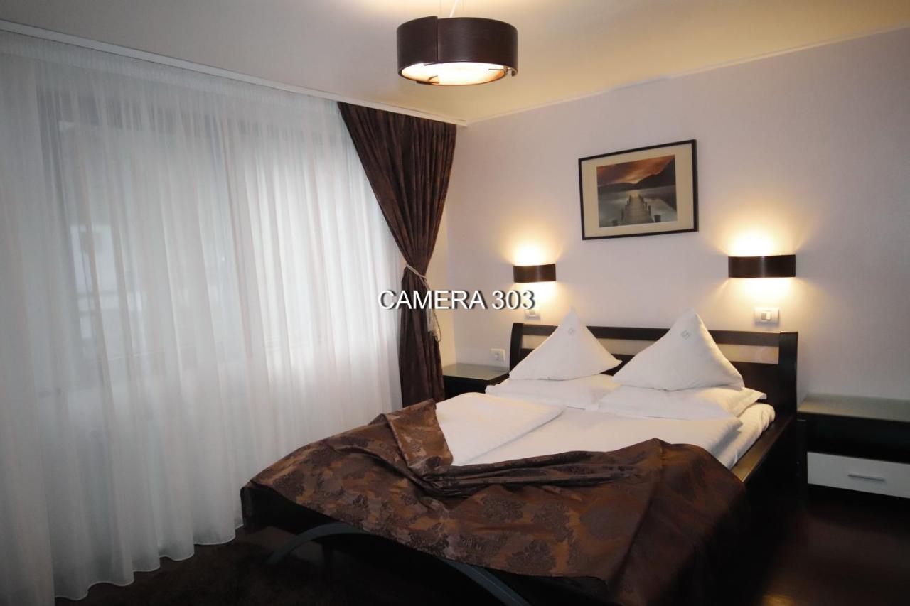 Complex Cochet Hotel Buşteni Eksteriør billede