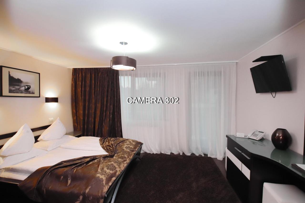 Complex Cochet Hotel Buşteni Eksteriør billede