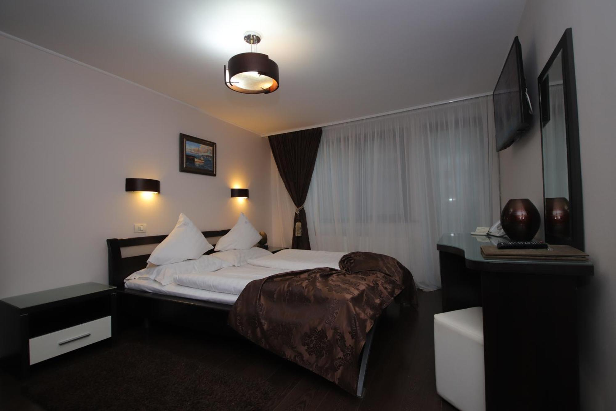 Complex Cochet Hotel Buşteni Eksteriør billede