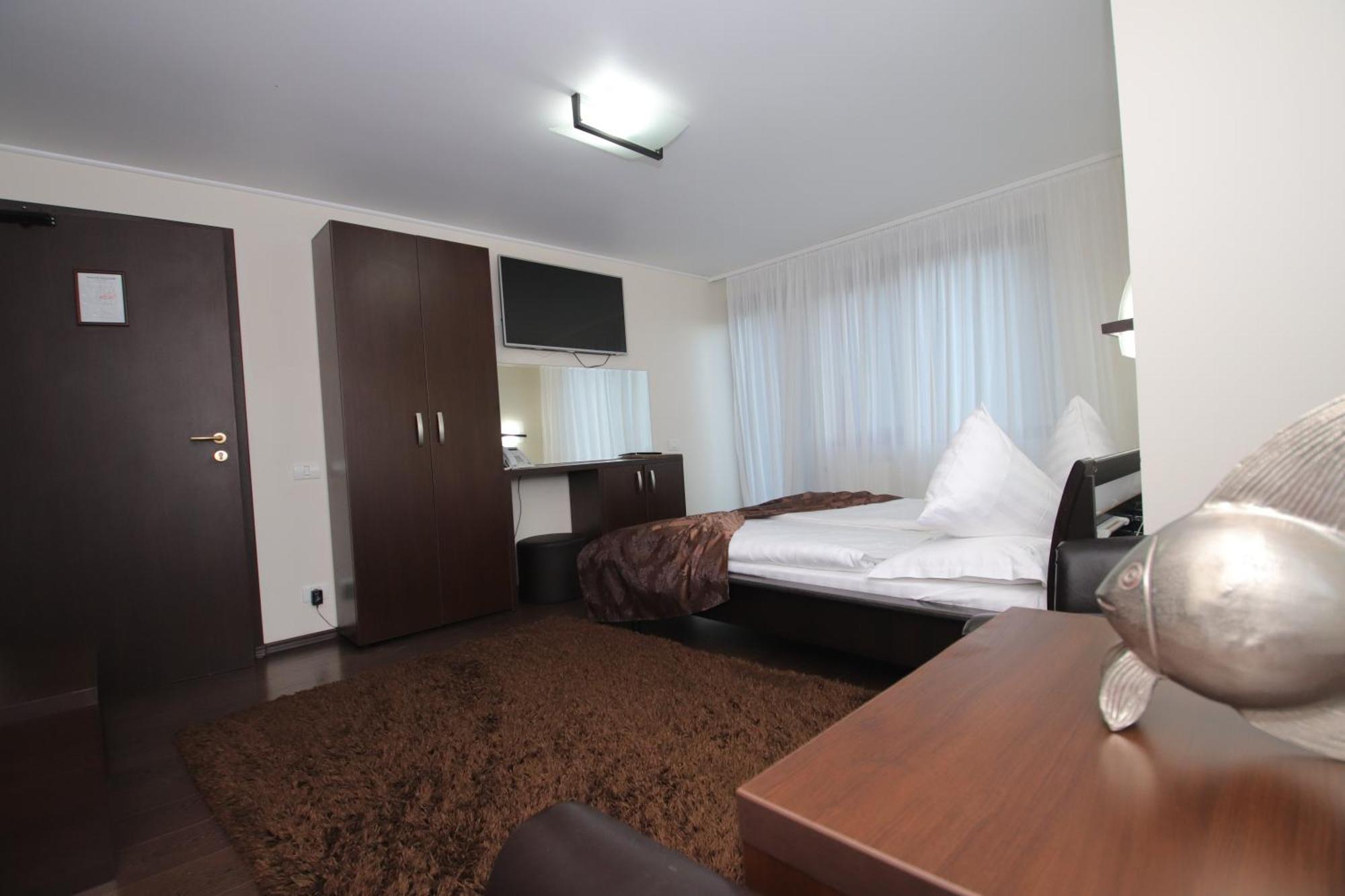 Complex Cochet Hotel Buşteni Eksteriør billede