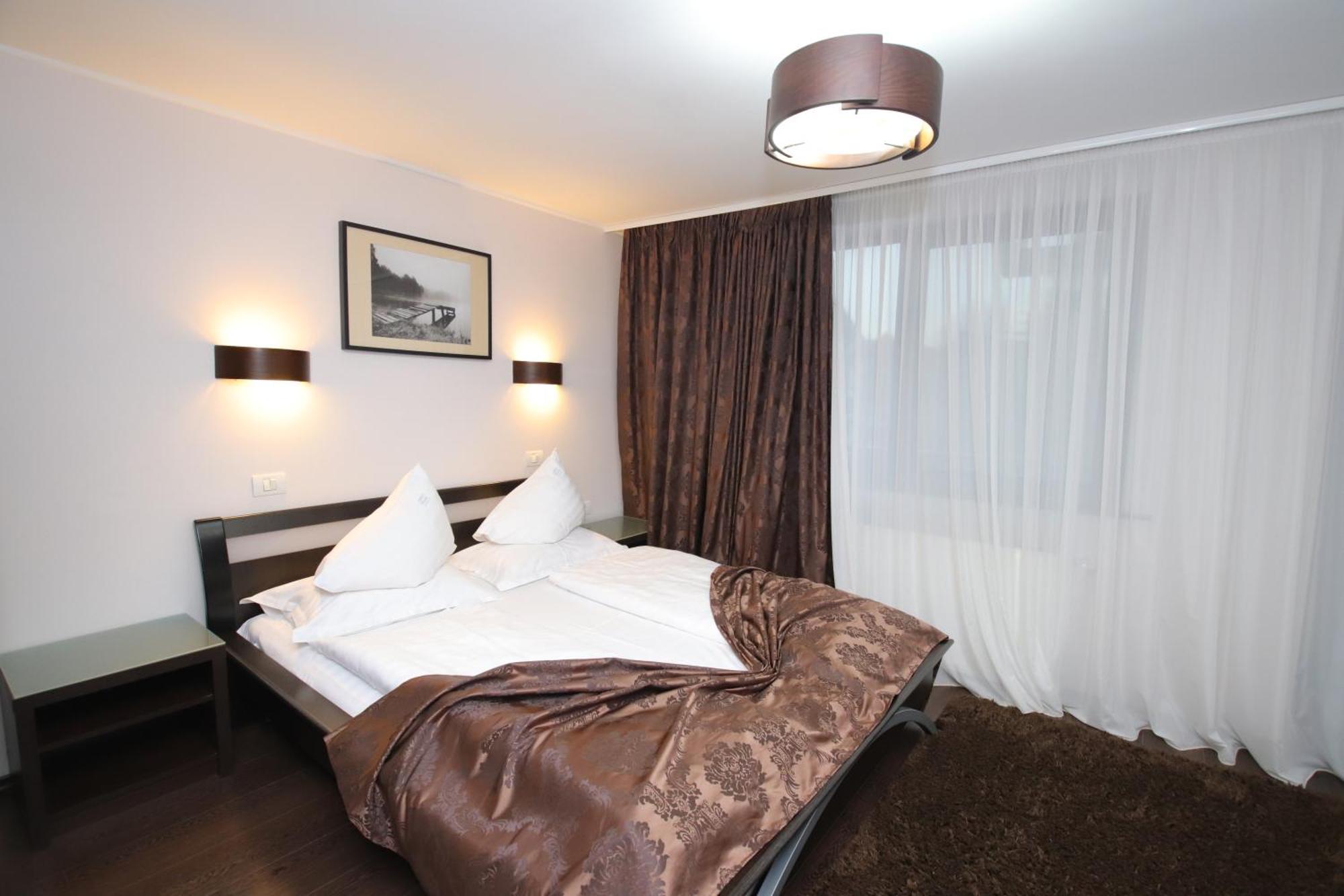 Complex Cochet Hotel Buşteni Eksteriør billede